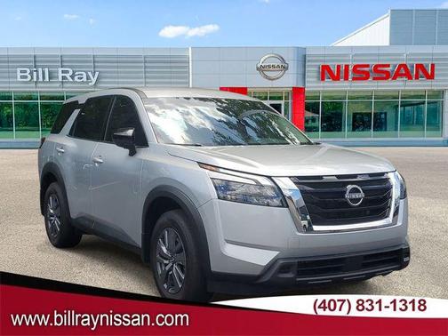 Brilliant Silver Metallic 2025 Nissan Pathfinder S FWD