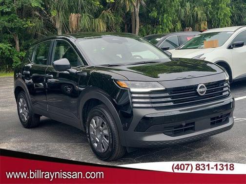 Super Black 2025 Nissan Kicks S