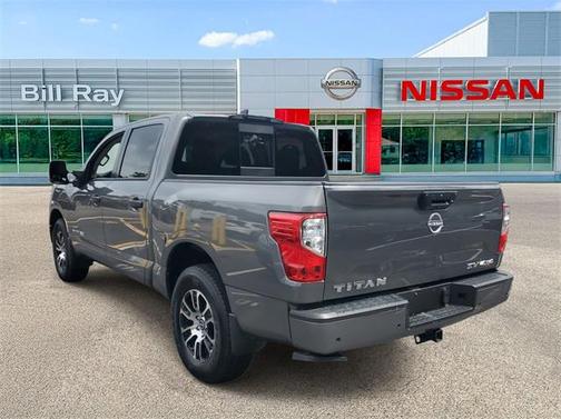 2024 Nissan Titan SV
