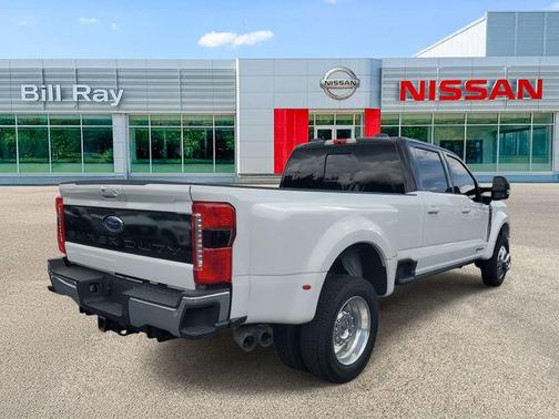 2023 Ford F-450 Lariat