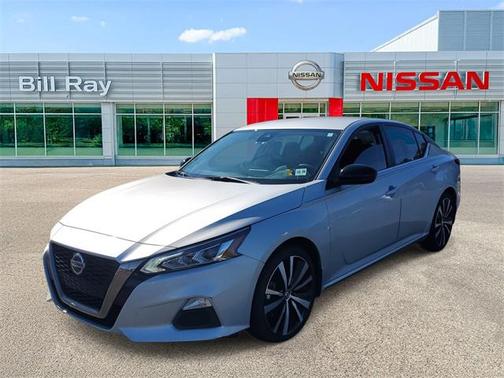 2021 Nissan Altima SR FWD