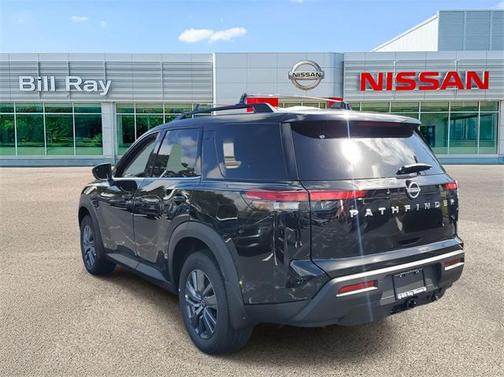 2025 Nissan Pathfinder SV FWD
