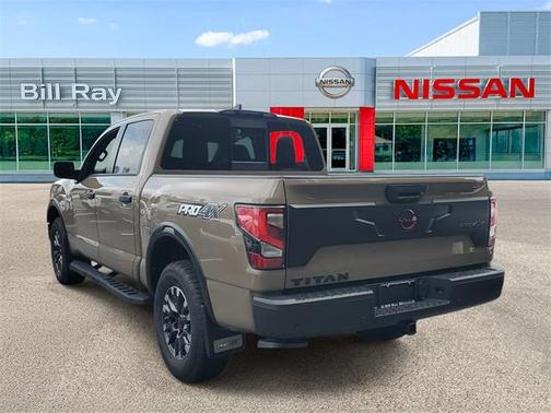 2024 Nissan Titan PRO-4X
