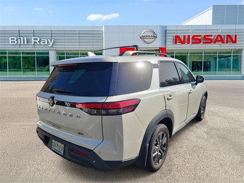 2022 Nissan Pathfinder SV 2WD