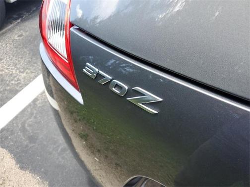 2017 Nissan 370Z Base