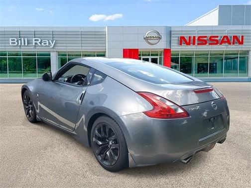 2017 Nissan 370Z Base