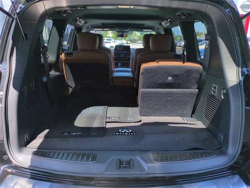 2024 INFINITI QX80 SENSORY AWD