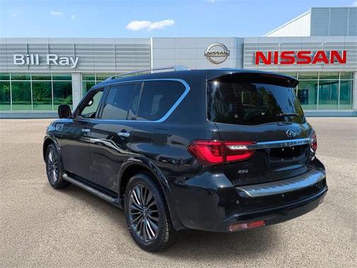 2024 INFINITI QX80 SENSORY AWD