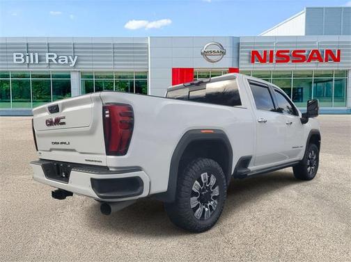 2024 GMC Sierra 2500 Denali