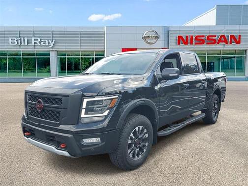 2024 Nissan Titan PRO-4X