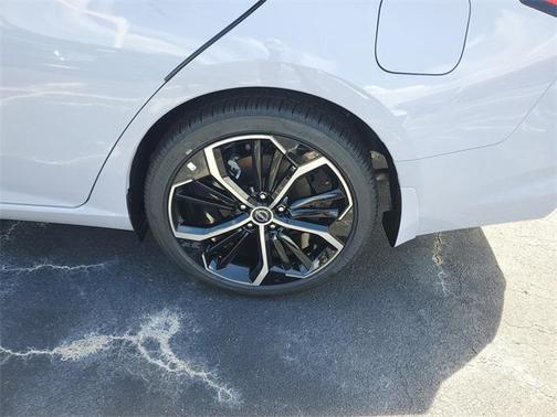 2025 Nissan Altima SR FWD