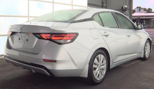 Brilliant Silver Metallic 2022 Nissan Sentra S
