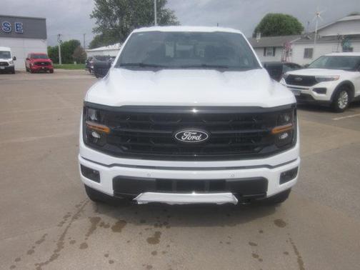 Oxford White 2026 Ford F-150 XLT