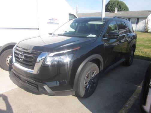 2025 Nissan Pathfinder SV 4WD