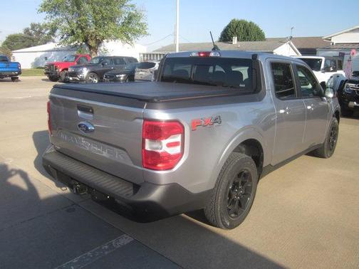 2024 Ford Maverick Lariat