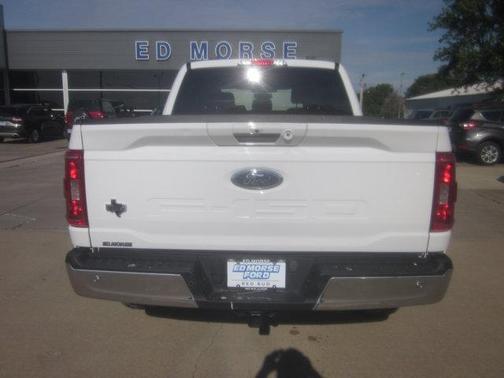 Oxford White 2023 Ford F-150 XLT