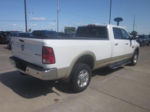 Bright White 2011 Dodge Ram 2500 Laramie