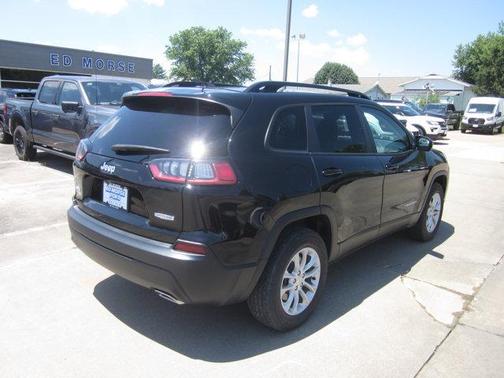 2022 Jeep Cherokee Latitude Lux
