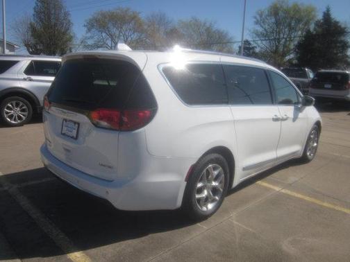 2018 Chrysler Pacifica Limited