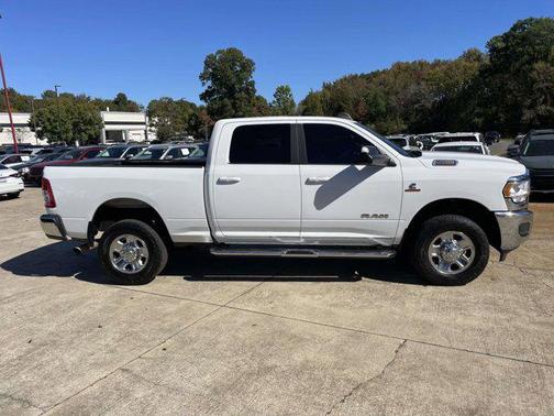 2020 RAM 2500 Big Horn Crew Cab 4X4 6'4' Box