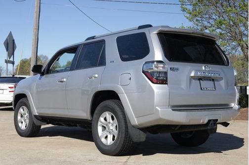 2024 Toyota 4Runner SR5
