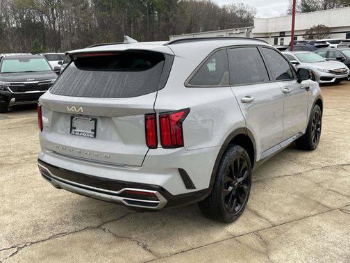 2022 Kia Sorento SX