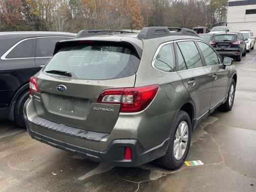 2019 Subaru Outback 2.5i