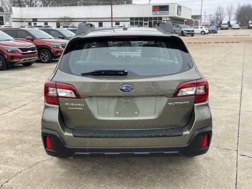 2019 Subaru Outback 2.5i