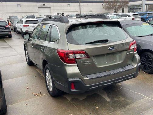 2019 Subaru Outback 2.5i