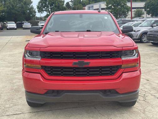 2018 Chevrolet Silverado 1500 Custom