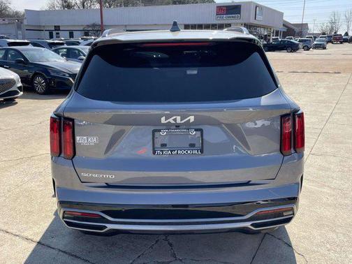 2023 Kia Sorento SX