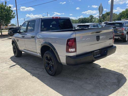 2024 RAM 1500 Classic Warlock Crew Cab 4x4 5'7' Box
