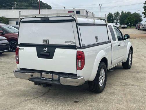 2021 Nissan Frontier SV