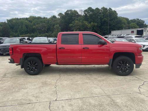 2018 Chevrolet Silverado 1500 Custom