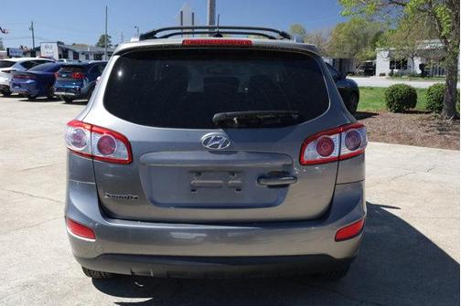 2012 Hyundai SANTA FE SE
