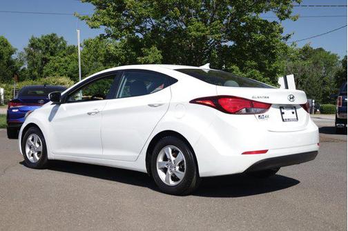 Quartz White Pearl 2015 Hyundai ELANTRA SE