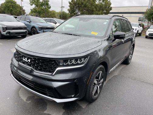 2022 Kia Sorento S