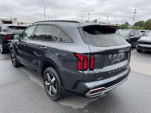 2022 Kia Sorento S