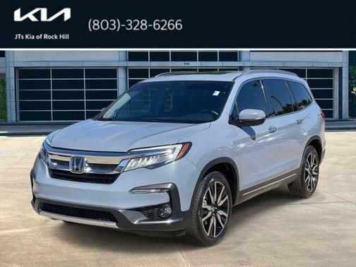 2022 Honda Pilot Touring 8-Passenger