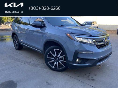 2022 Honda Pilot Touring 8-Passenger