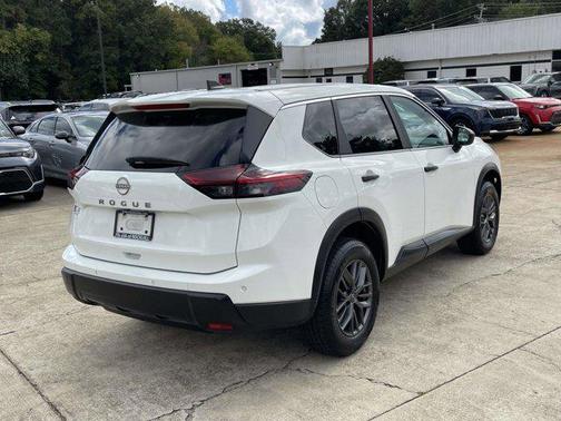 2024 Nissan Rogue S