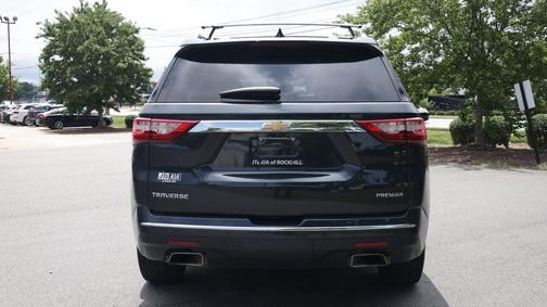 Graphite Metallic 2019 Chevrolet Traverse Premier