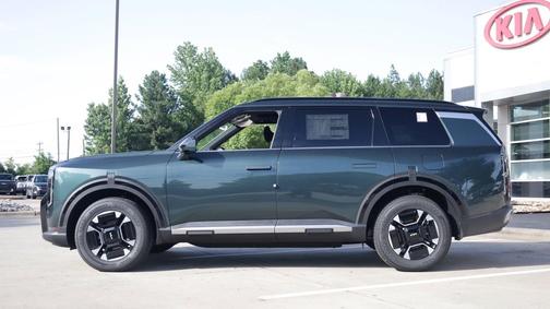 Black Jade Green 2027 Kia Telluride Hybrid EX