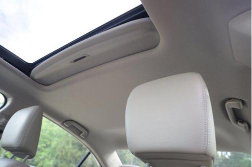 White Orchid Pearl 2013 Honda Civic EX-L