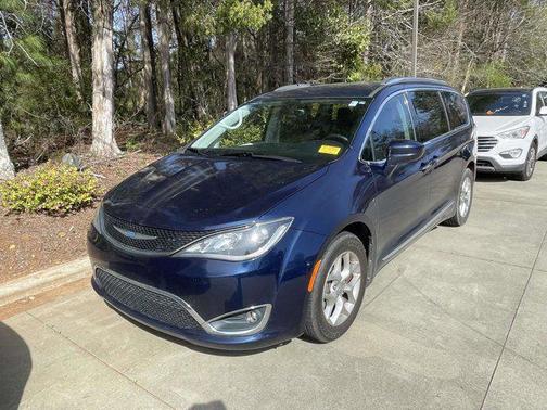 2018 Chrysler Pacifica Touring-L