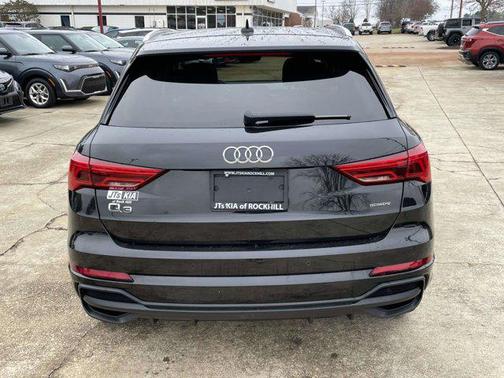 2023 Audi Q3 Premium 45 TFSI S line quattro Tiptronic