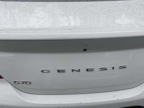 2024 Genesis G70 2.5T RWD