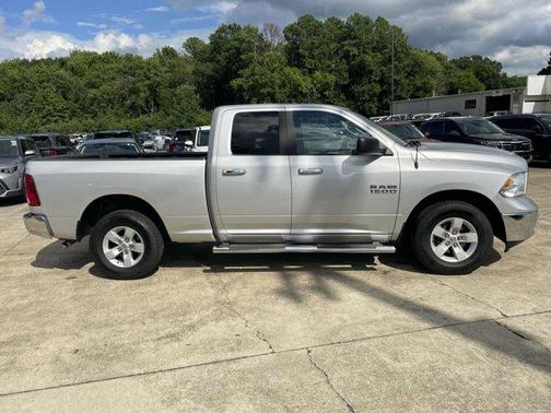 2017 RAM 1500 SLT