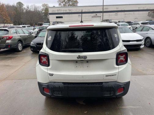 2016 Jeep Renegade Sport