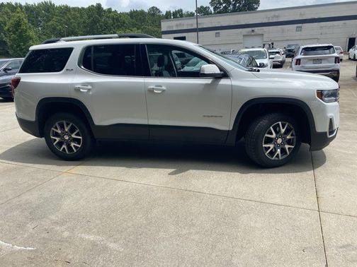 2023 GMC Acadia FWD SLT